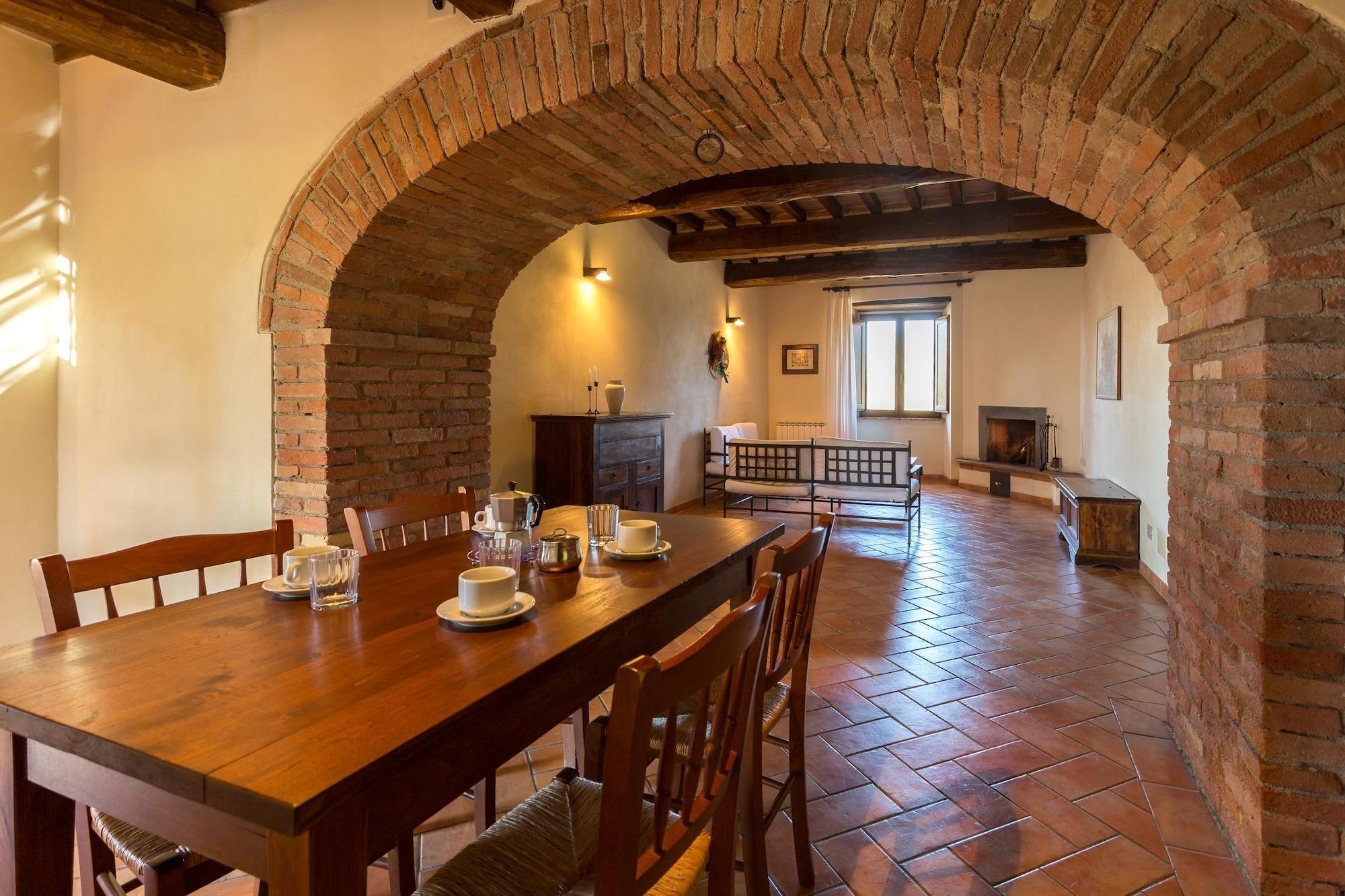 Equipamiento de Habitación Tenuta di Monaciano