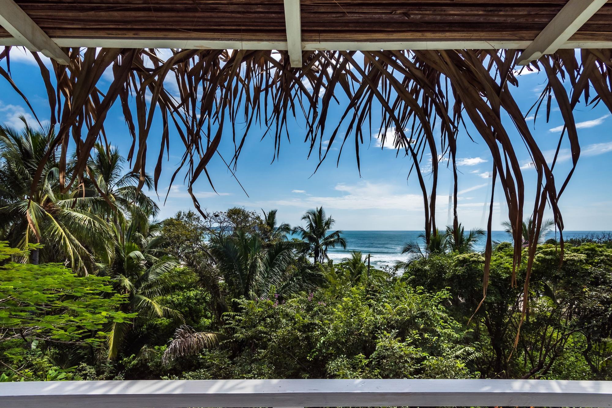 Playa Nosara Beach Hotel
