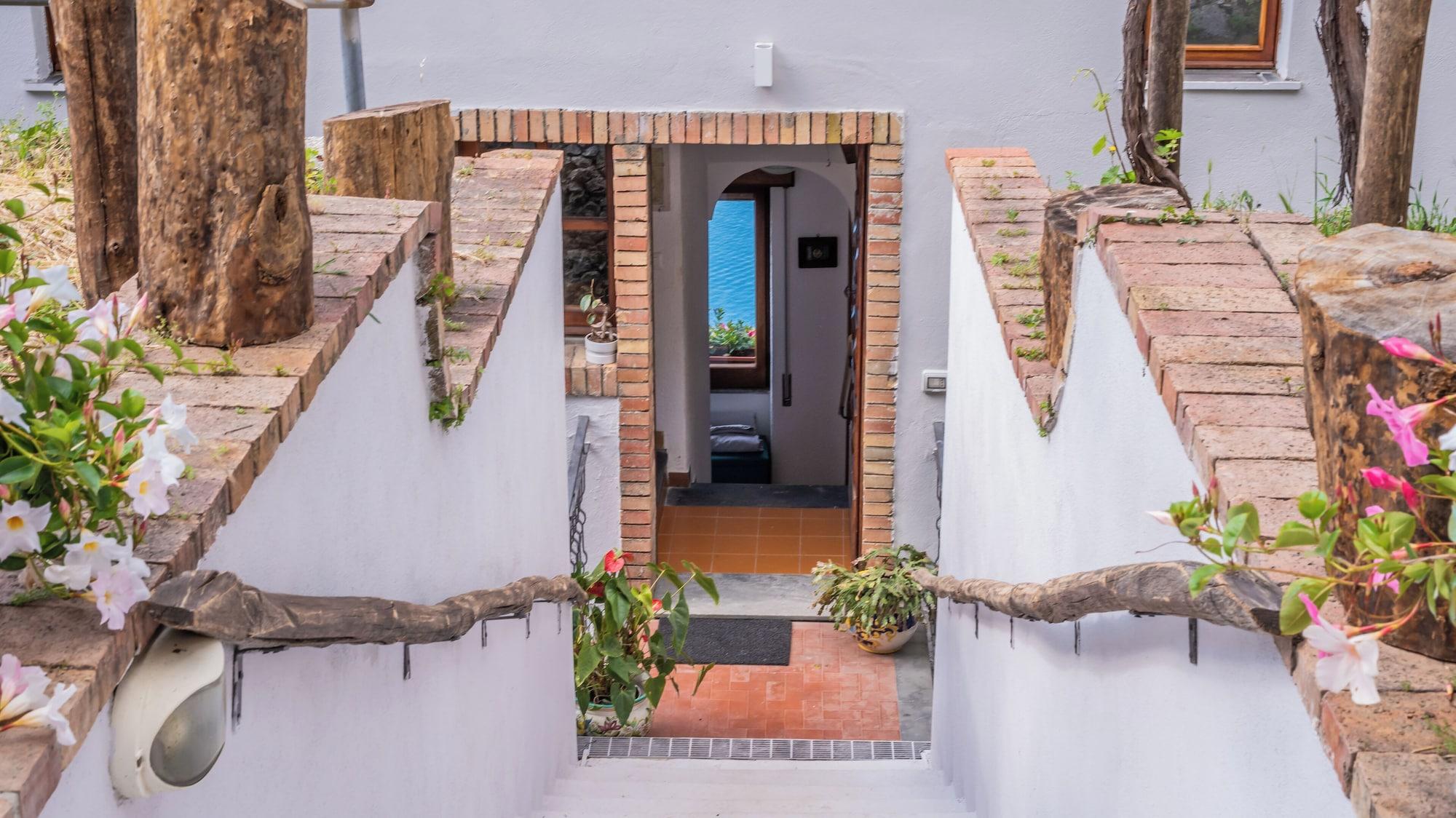 Vista Exterior Albergo Diffuso Bacco Furore