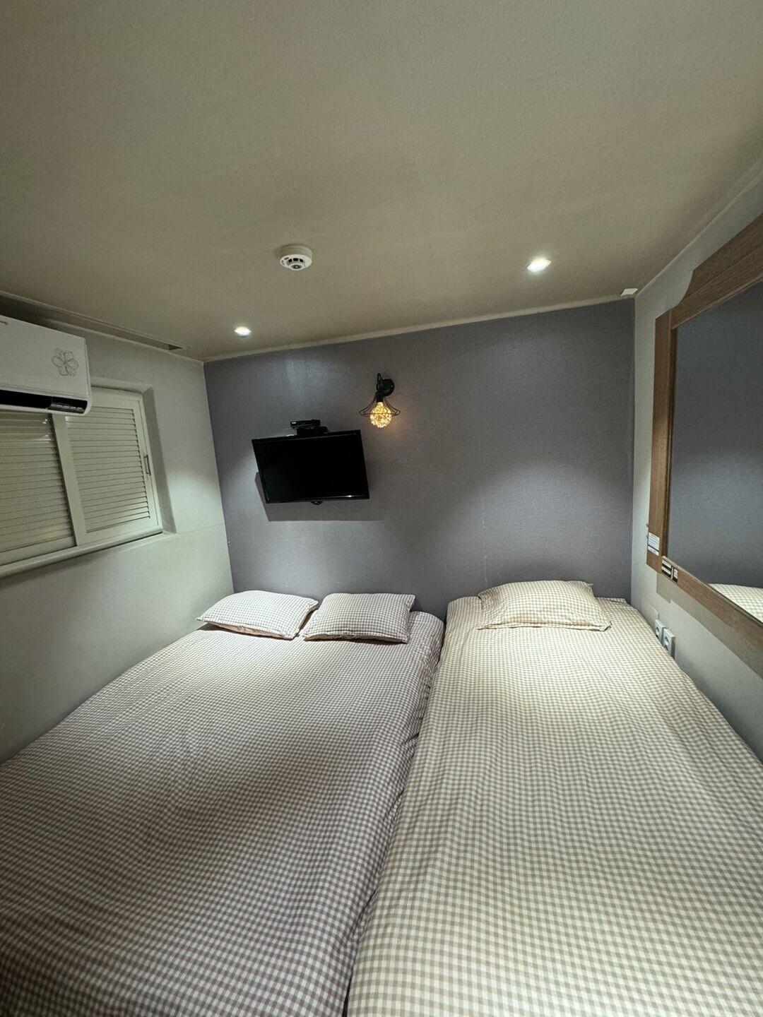 Varios Maison Yongsan Hotel