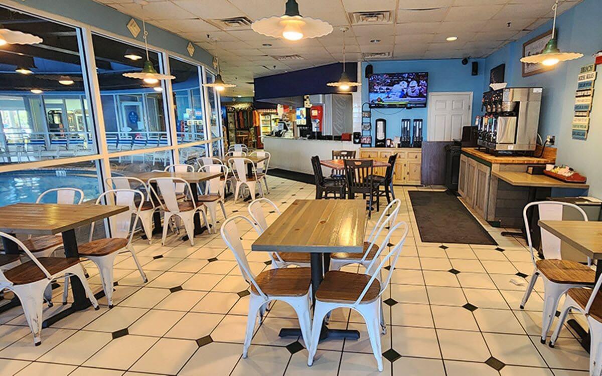 Restaurant Pelican Beach Resort by Colasan