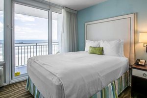 Alojamiento - Ocean Front Two Bedroom Condo, Daytona Beach (2362832)