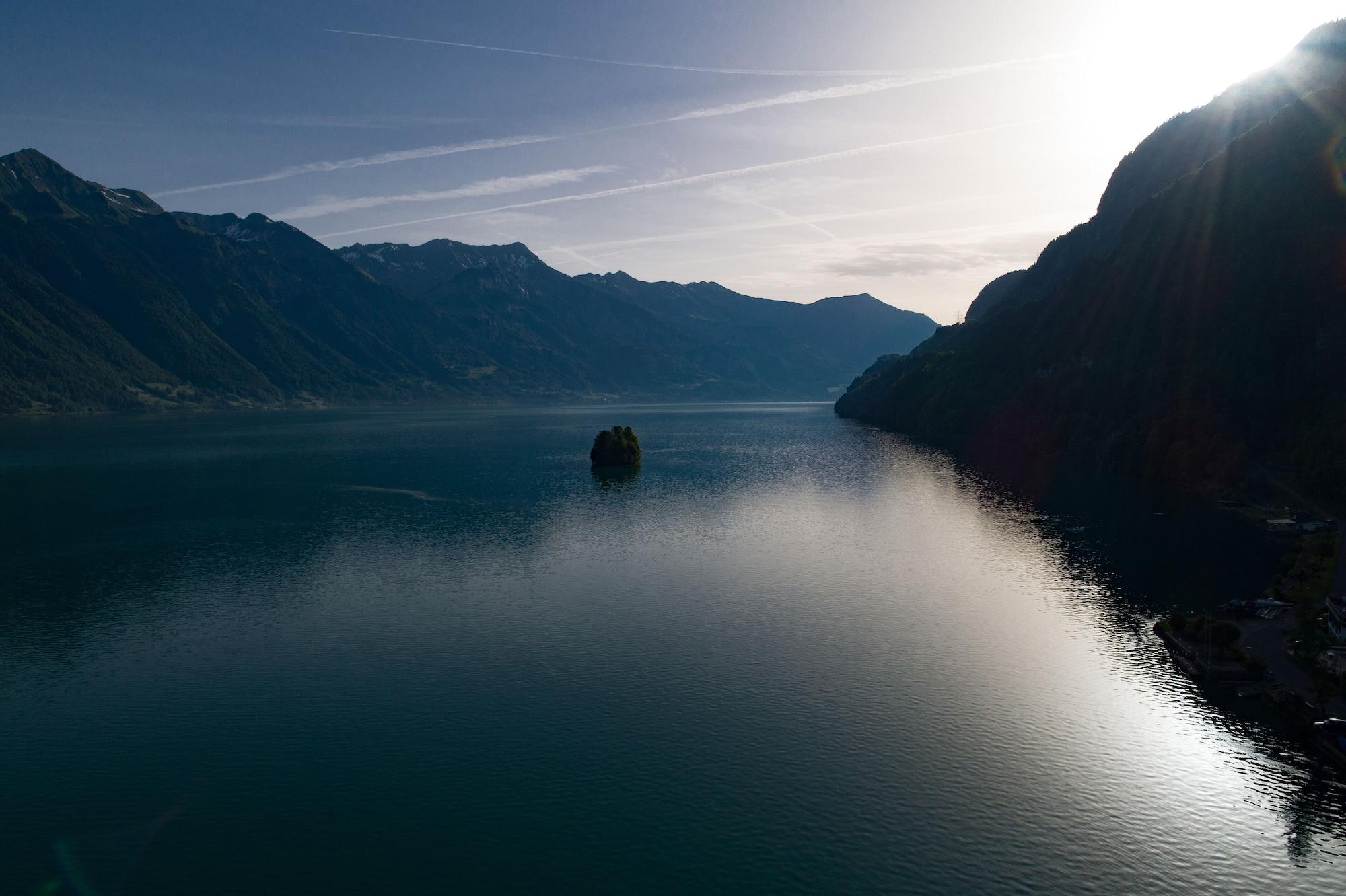 Varios Lake Lodge Hostel