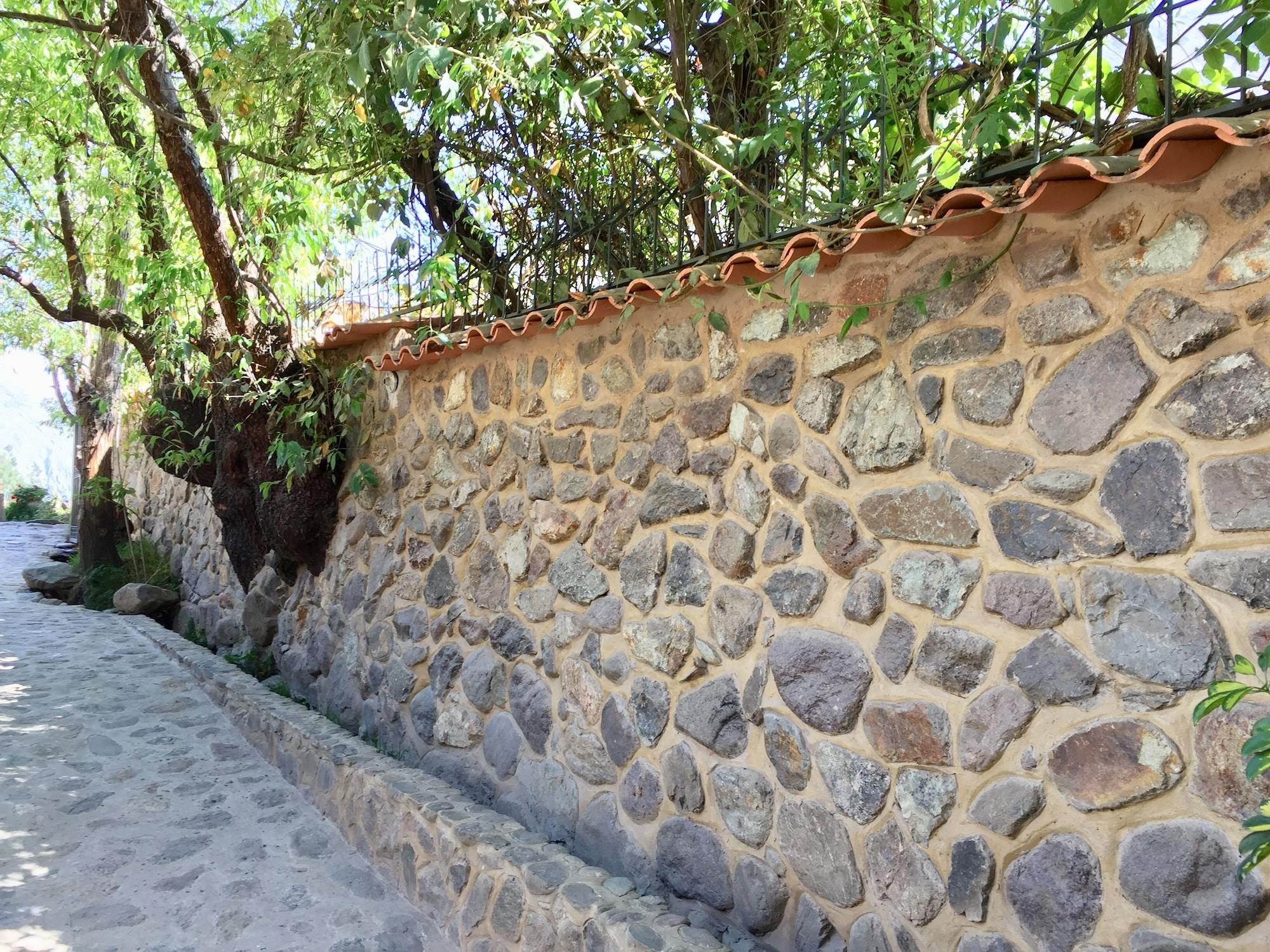 Vista Exterior Casa Blanca Lodge