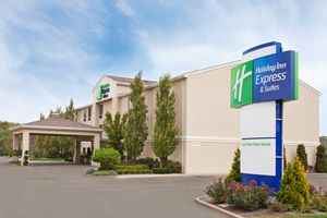 Alojamiento - Holiday Inn Express & Suites Alliance by IHG