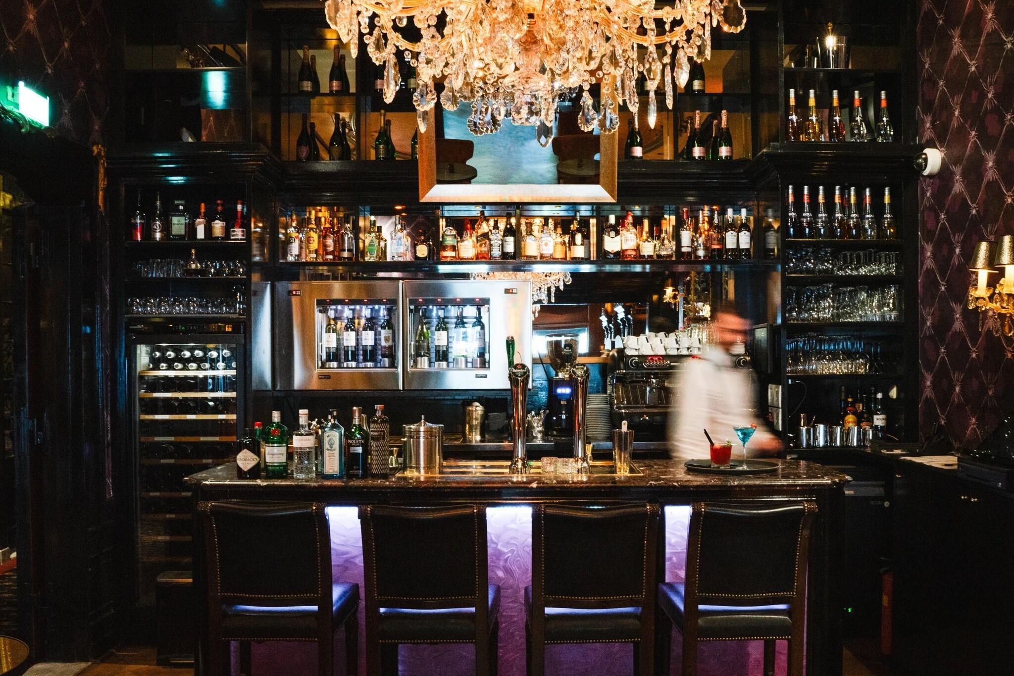 Bar/Salón The Toren Amsterdam by The Pavilions