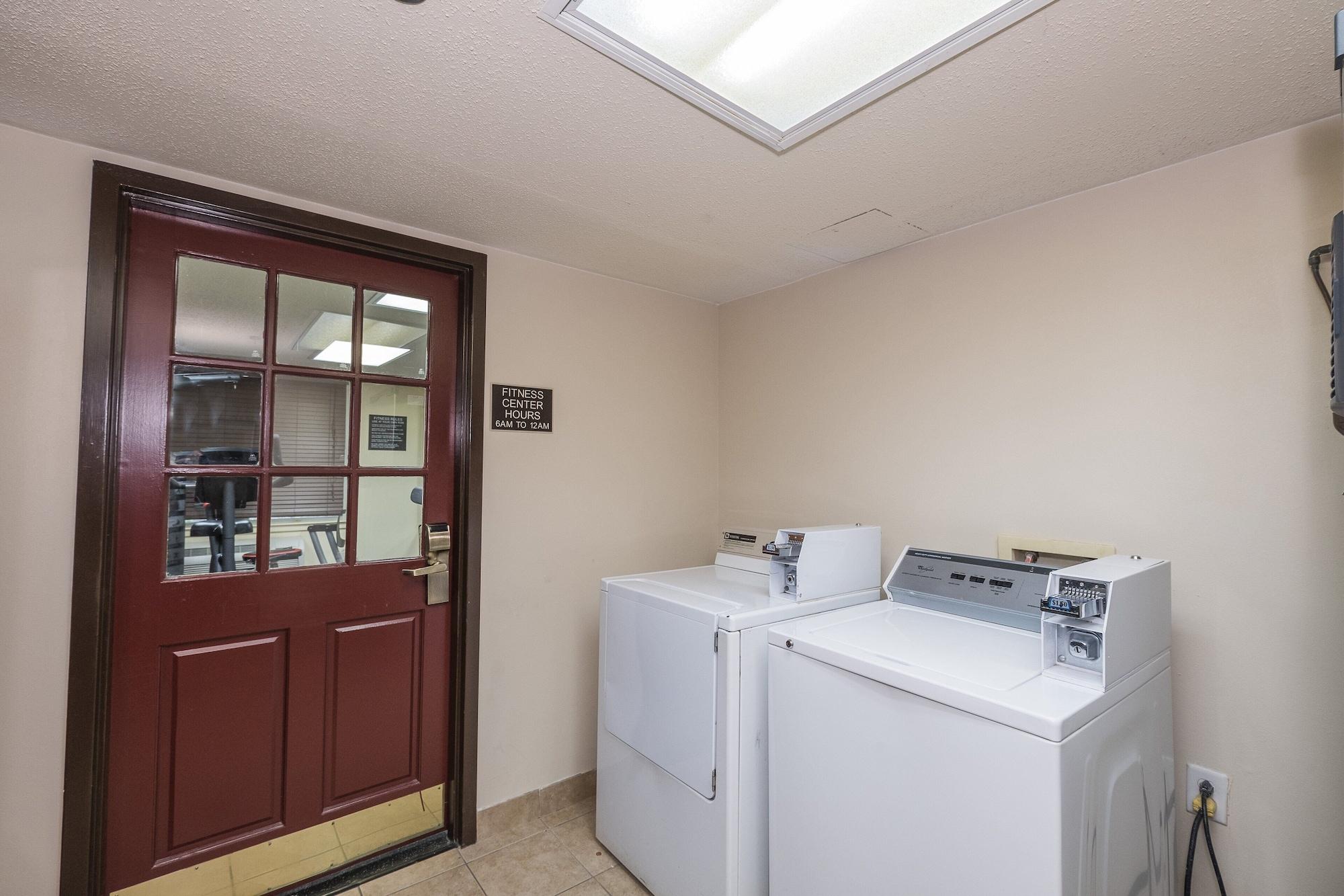 Comodidades del Alojamiento Red Roof Inn & Suites Stafford, VA