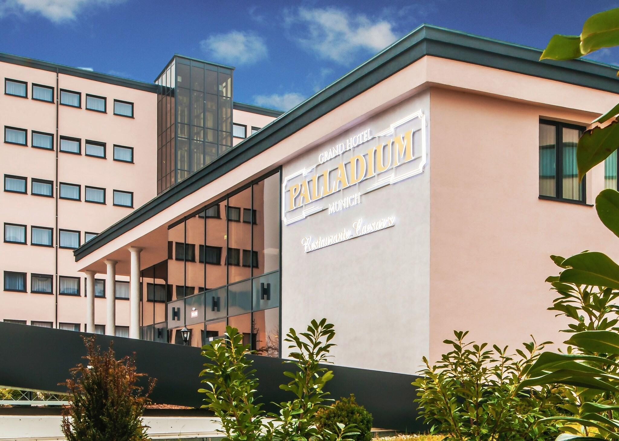 Vista Exterior Grand Hotel Palladium Munich