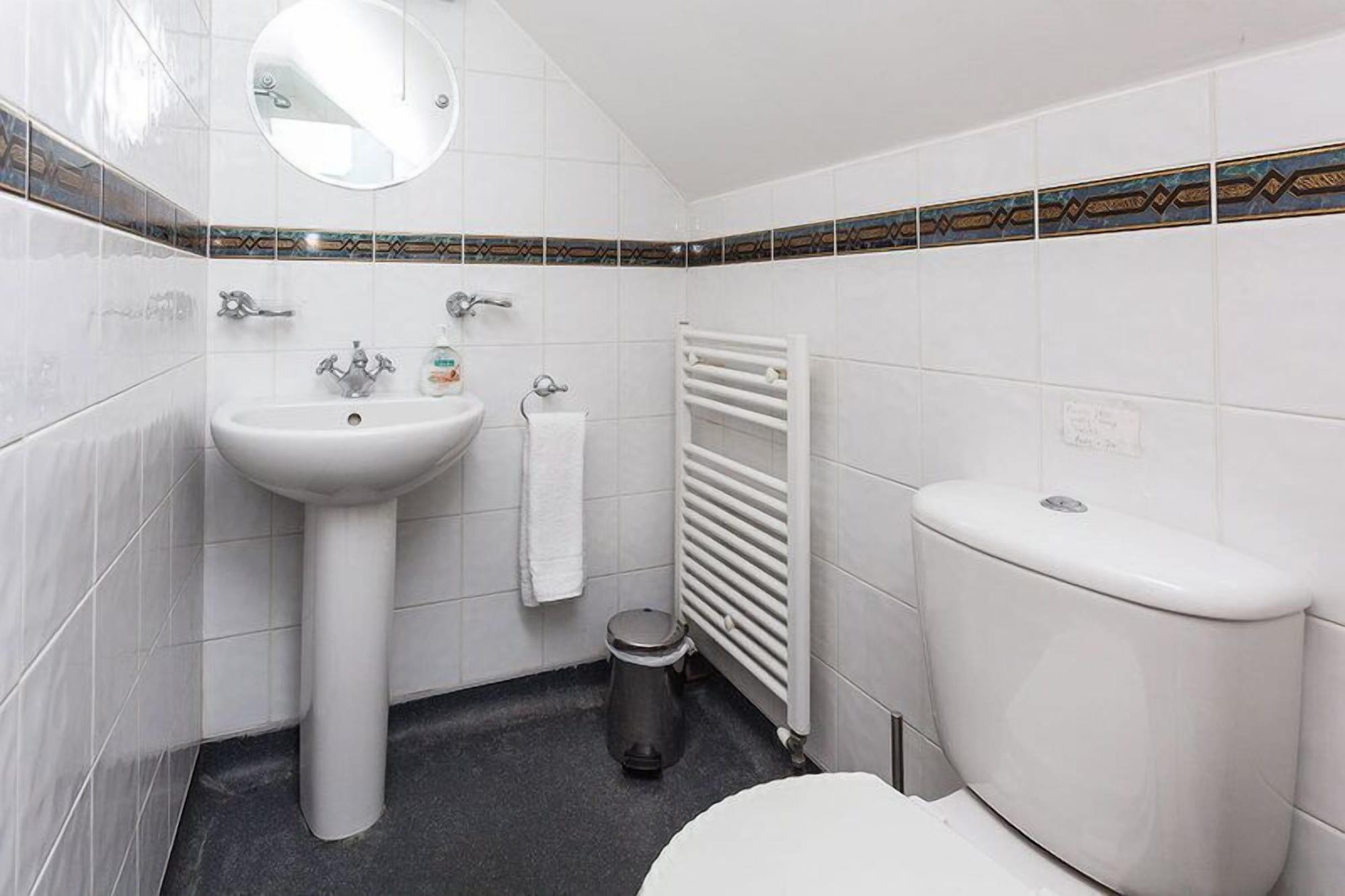 Equipamiento de Habitación Gable End Guest House