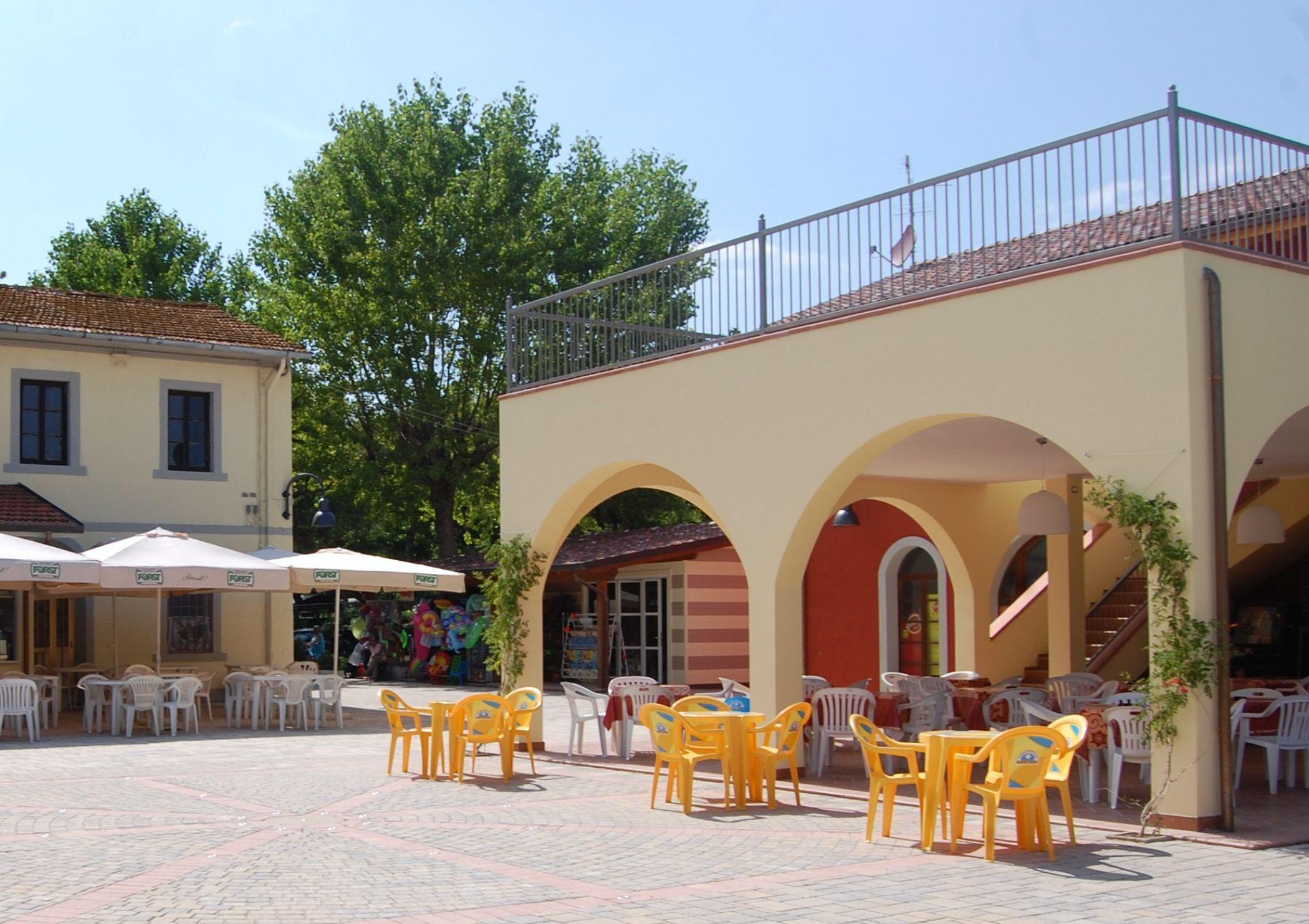 Bar/Salón Club del Sole Viareggio Family Collection