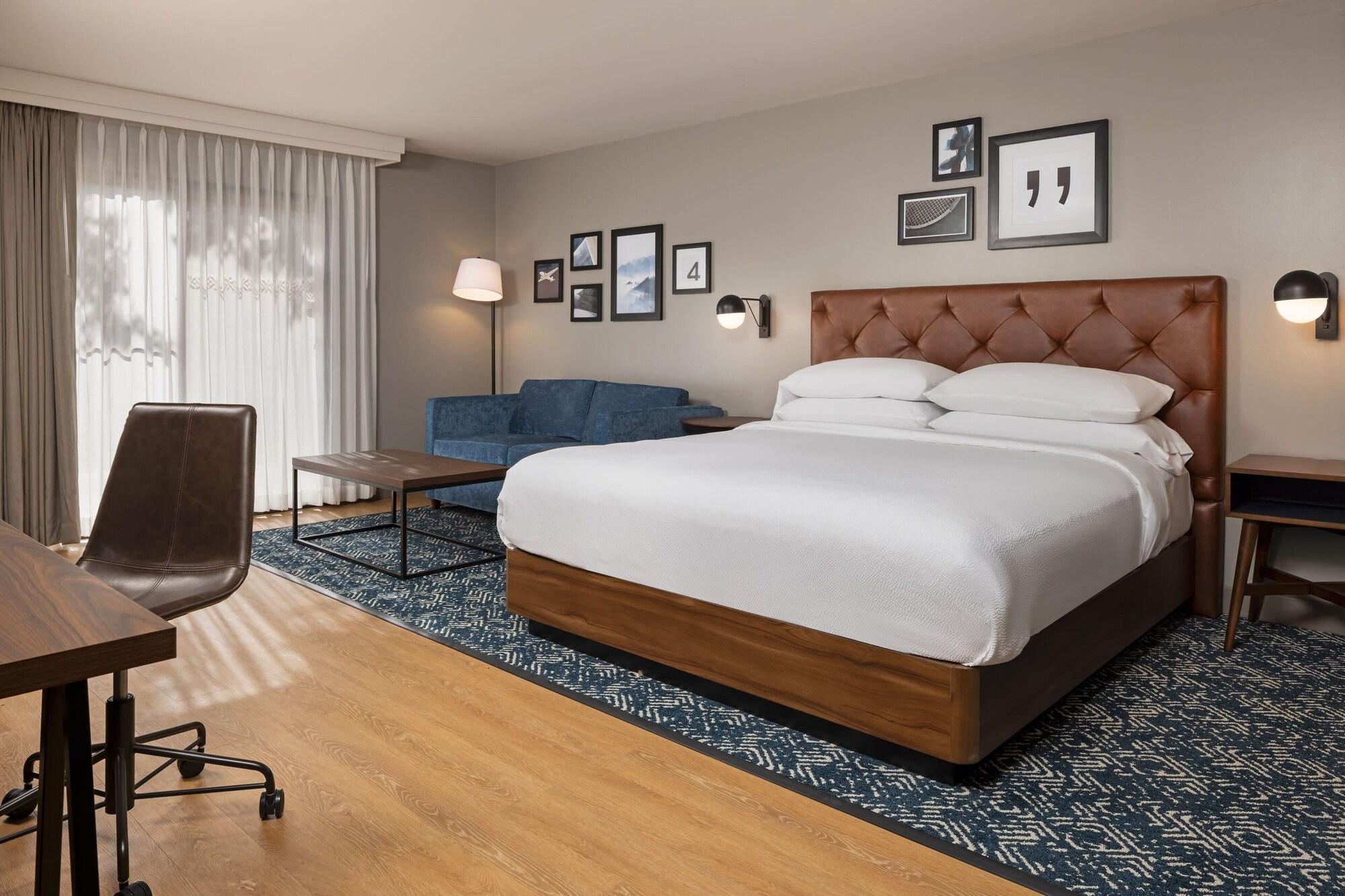 Habitación Four Points by Sheraton Bakersfield