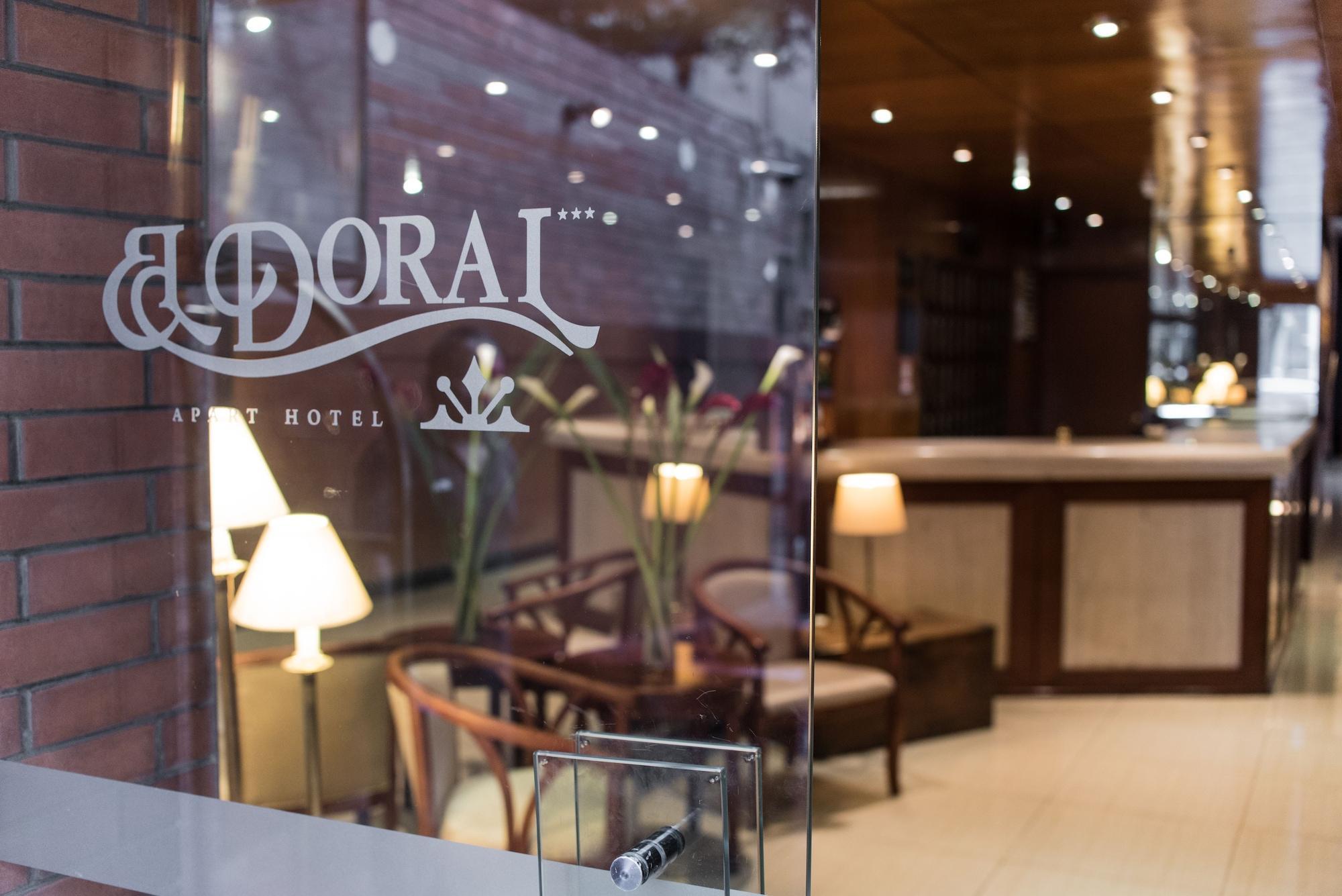 Vista Exterior Apart Hotel El Doral