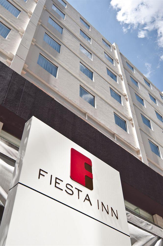 Vista Exterior Fiesta Inn Insurgentes Sur