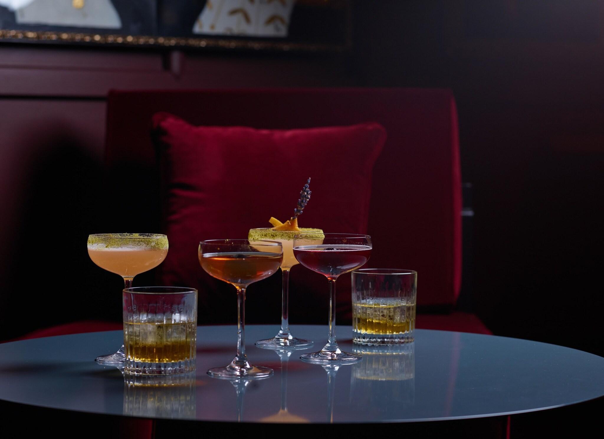 Vista Lobby The Trafalgar St. James London, Curio Collection by Hilton