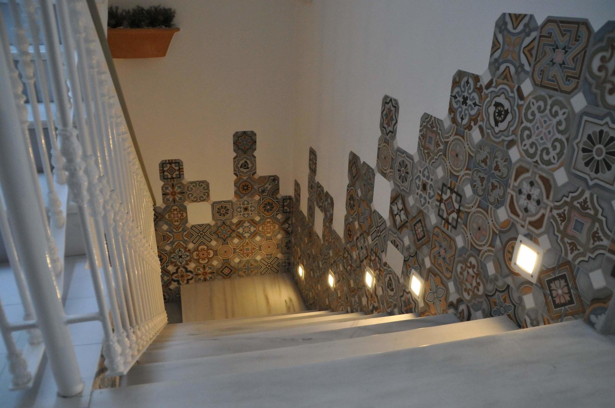 Varios Hostal Gravina