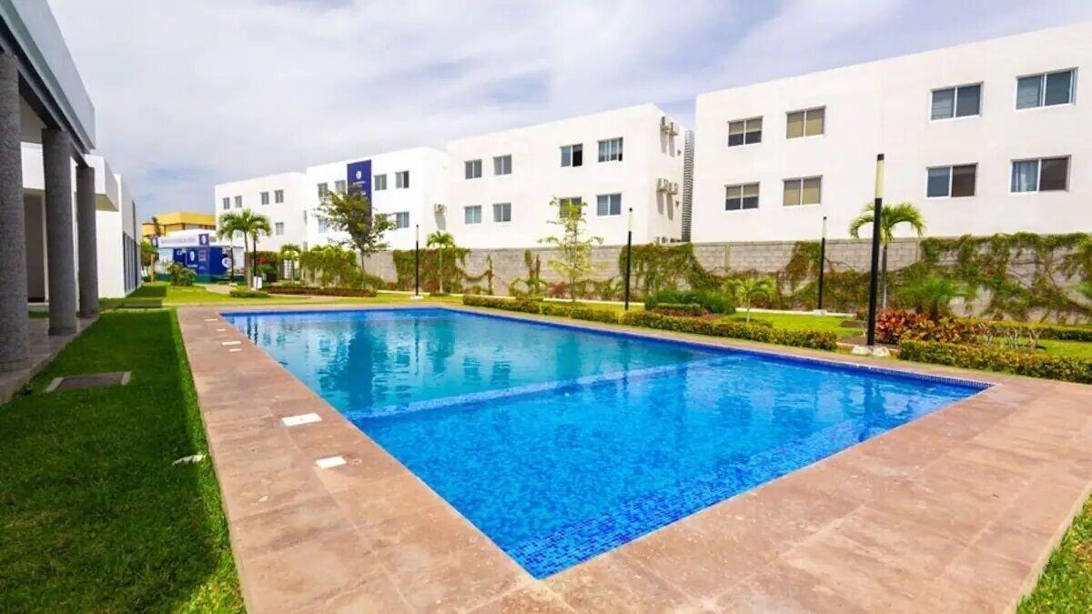 Varios CONDOS AA