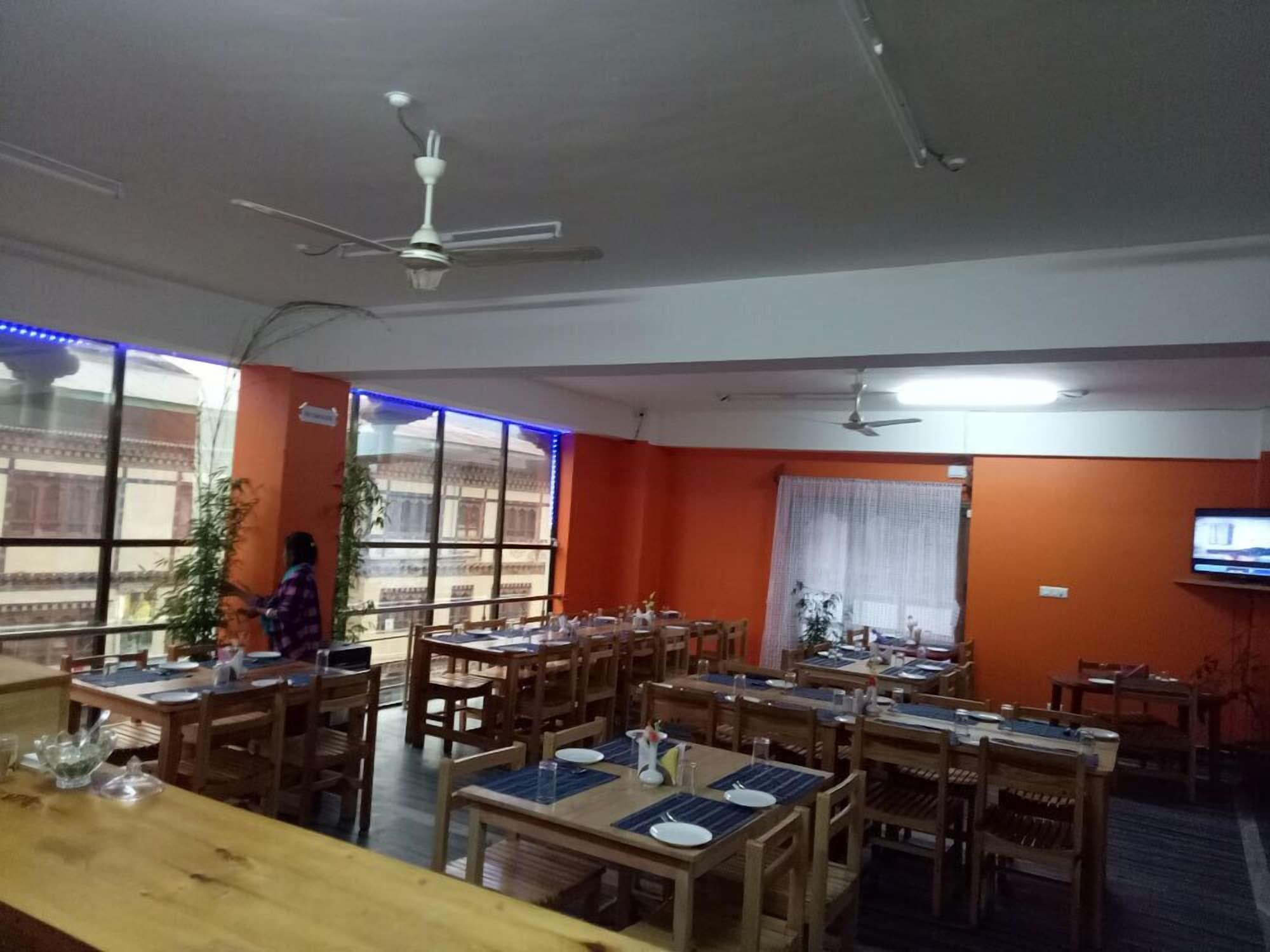 Restaurant City Hotel