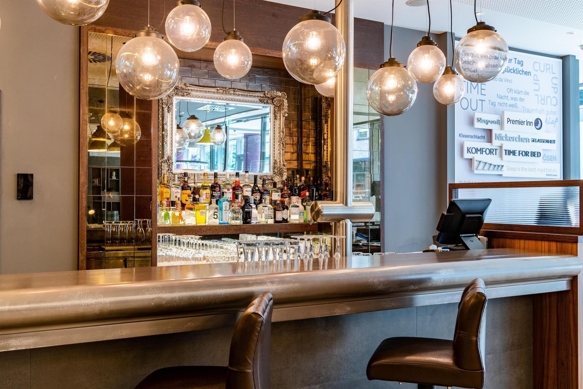 Bar/Salón Premier Inn Hamburg City Millerntor