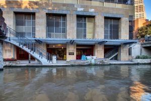 Alojamiento - Drury Plaza Hotel San Antonio Riverwalk