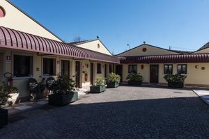Alojamiento - Hotel Villa Stucky