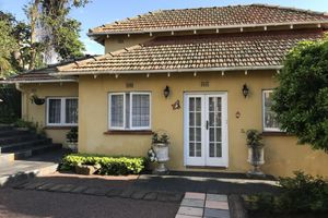 Alojamiento - Edens Guest House