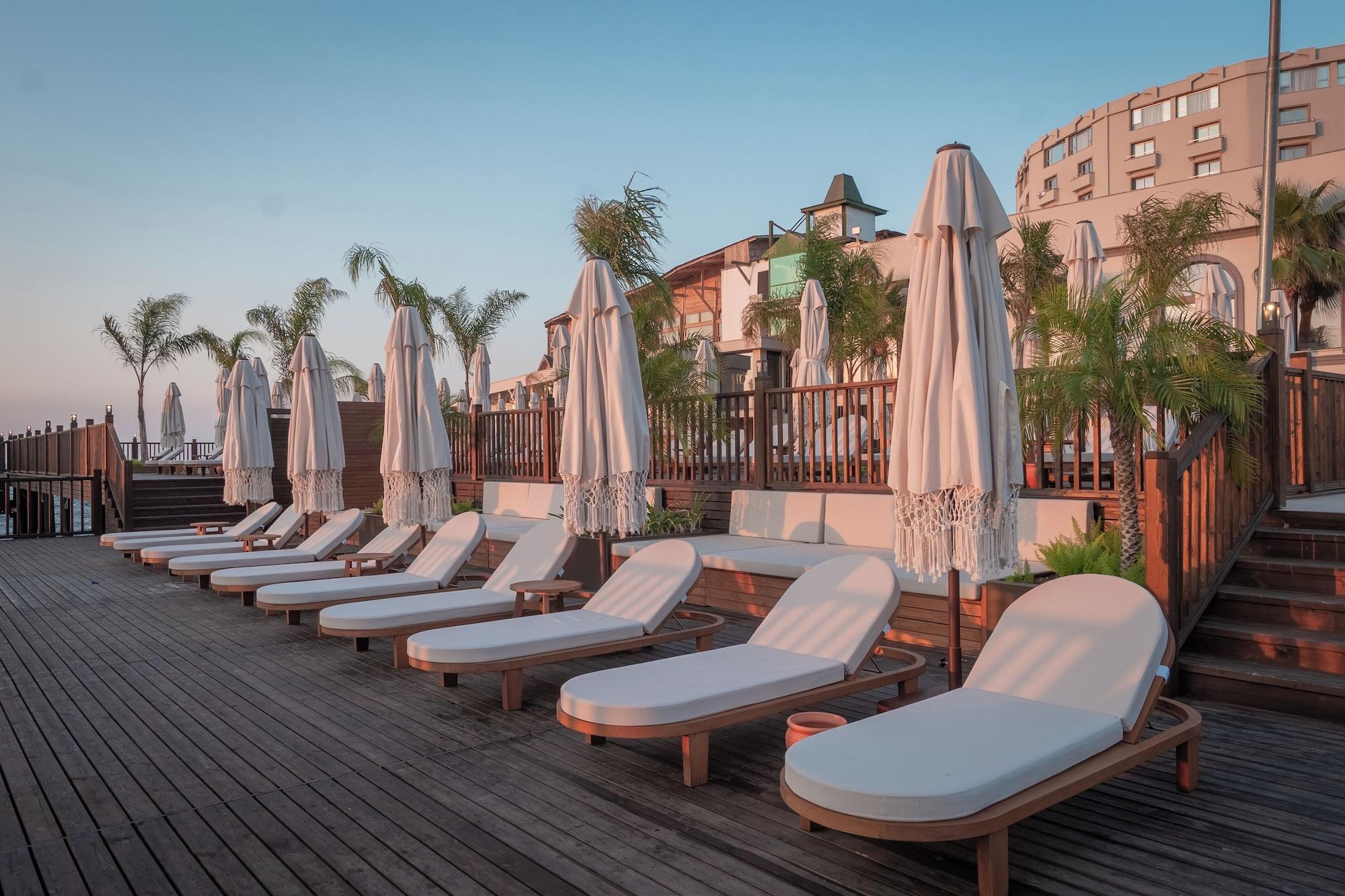 Vista Exterior Merit Park Hotel & Casino - All Inclusive