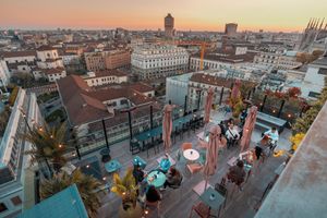 Alojamiento - iH Hotels Milano Ambasciatori