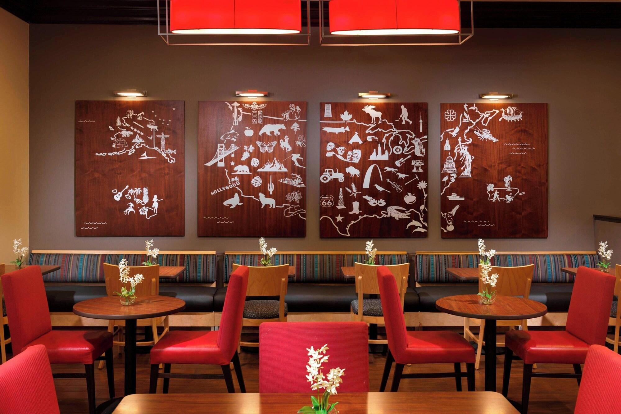 Restaurant TownePlace Suites by Marriott Houston Intercontinental Arpt