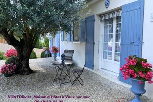 Alojamiento - Villa l'Olivier, Chambre d'Hôtes Les Volets Bleus