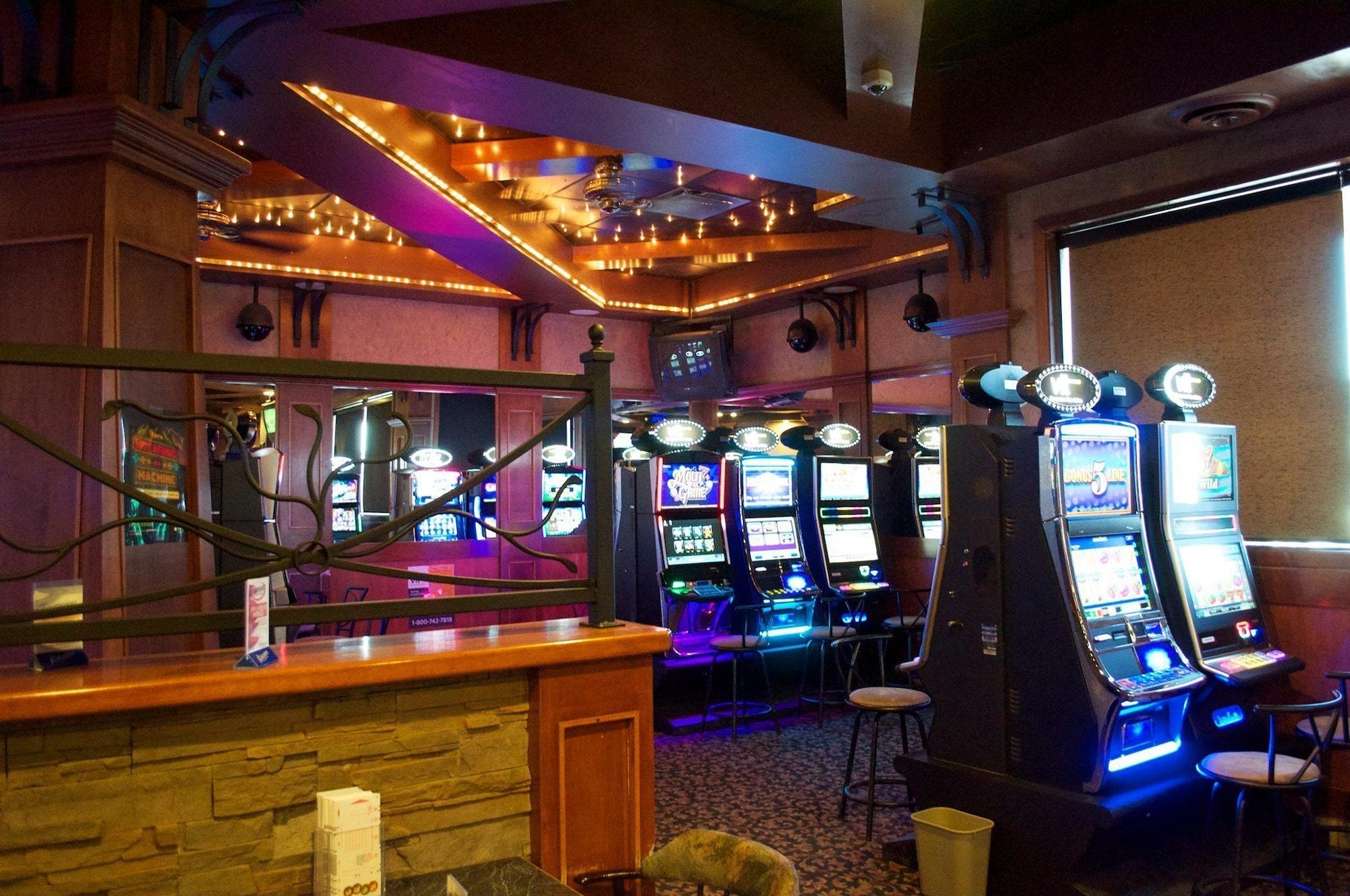 Instalaciones Recreativas Slave Lake Inn & Conference Centre