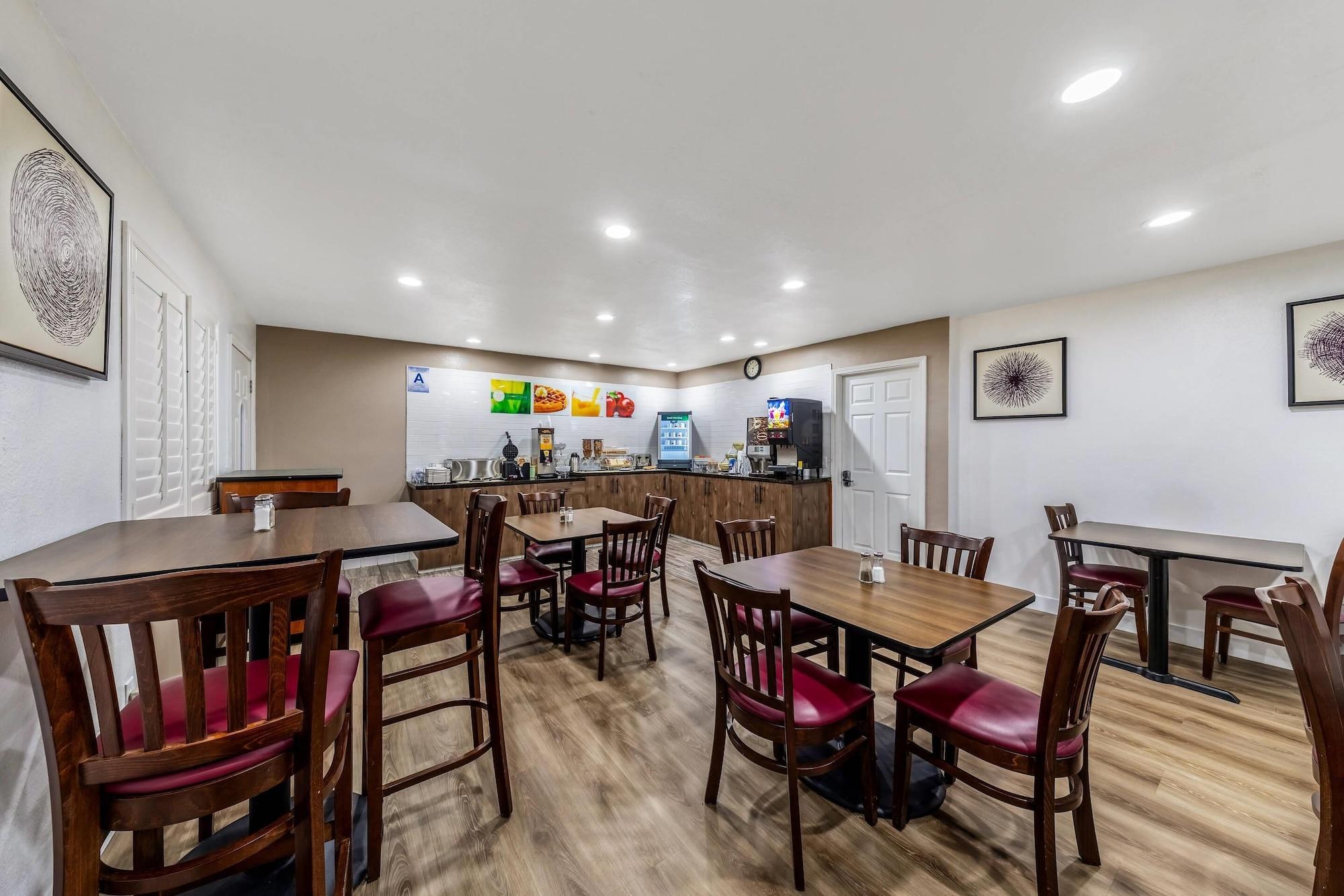 Restaurant Quality Inn & Suites