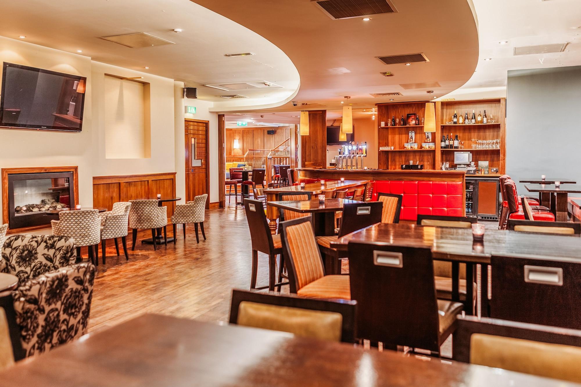 Bar/Salón Pembroke Hotel