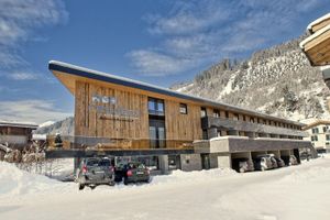 Alquiler Vacacional - luxurious apartment in the immediate vicinity of the valley station