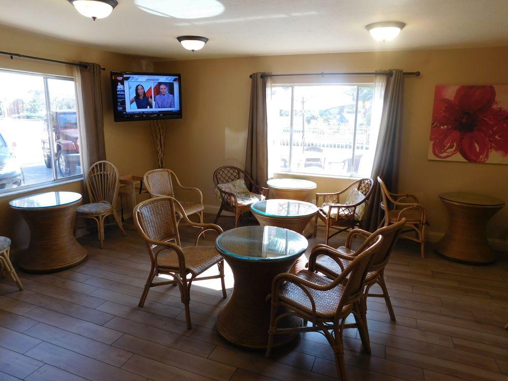 Vista do lobby Hibiscus Suites - Gateway to Siesta Key