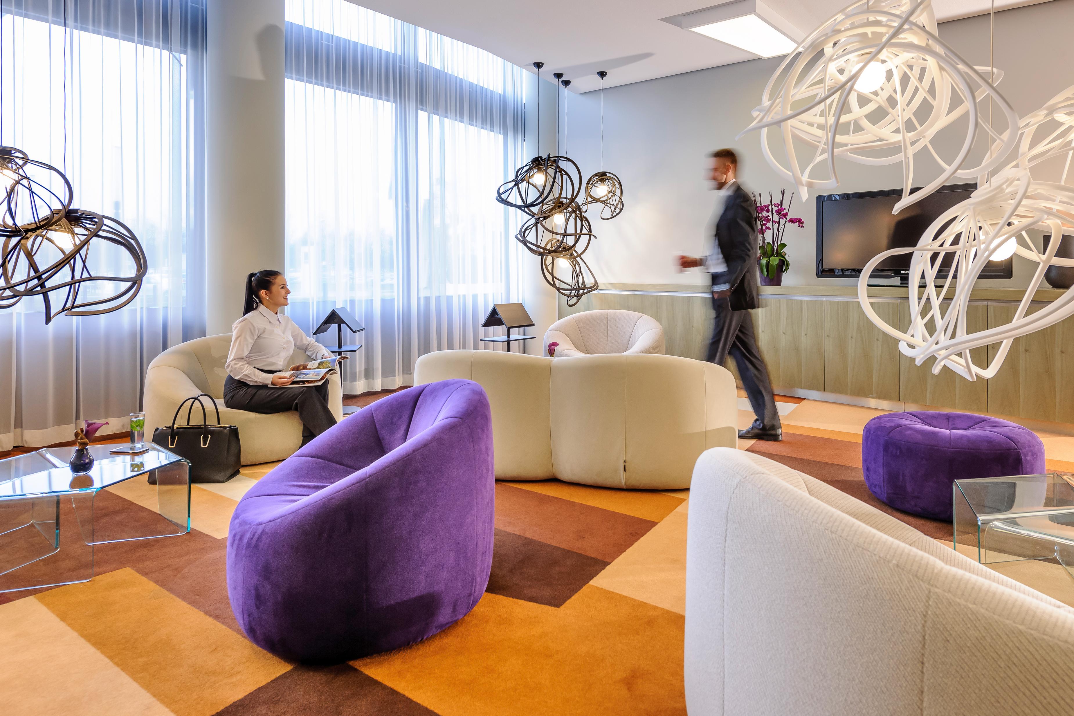 Vista Lobby Novotel München Airport