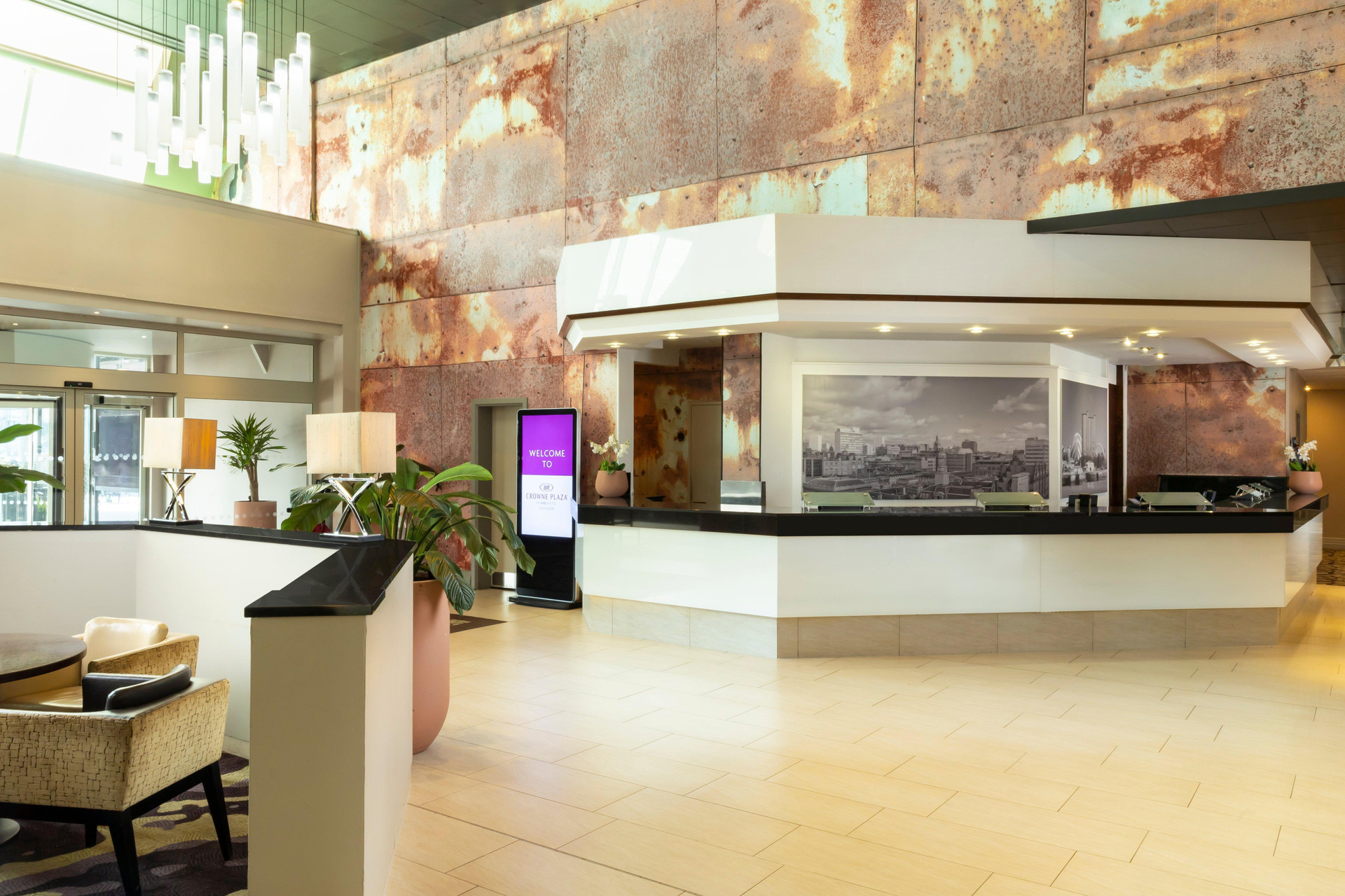 Vista Lobby Crowne Plaza Hotel Glasgow by IHG