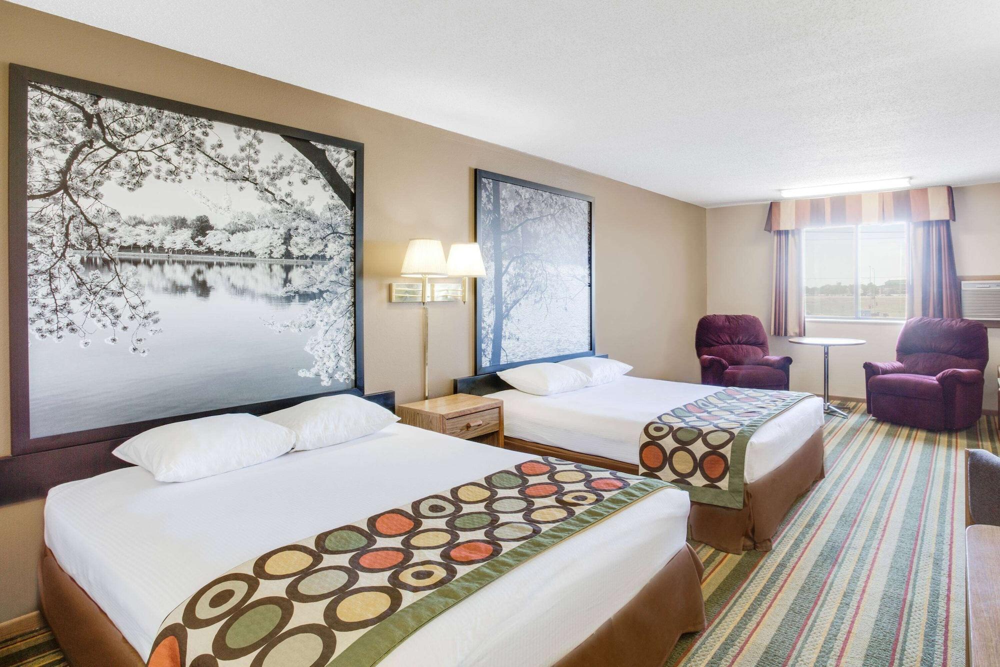 Habitación Super 8 by Wyndham Mitchell