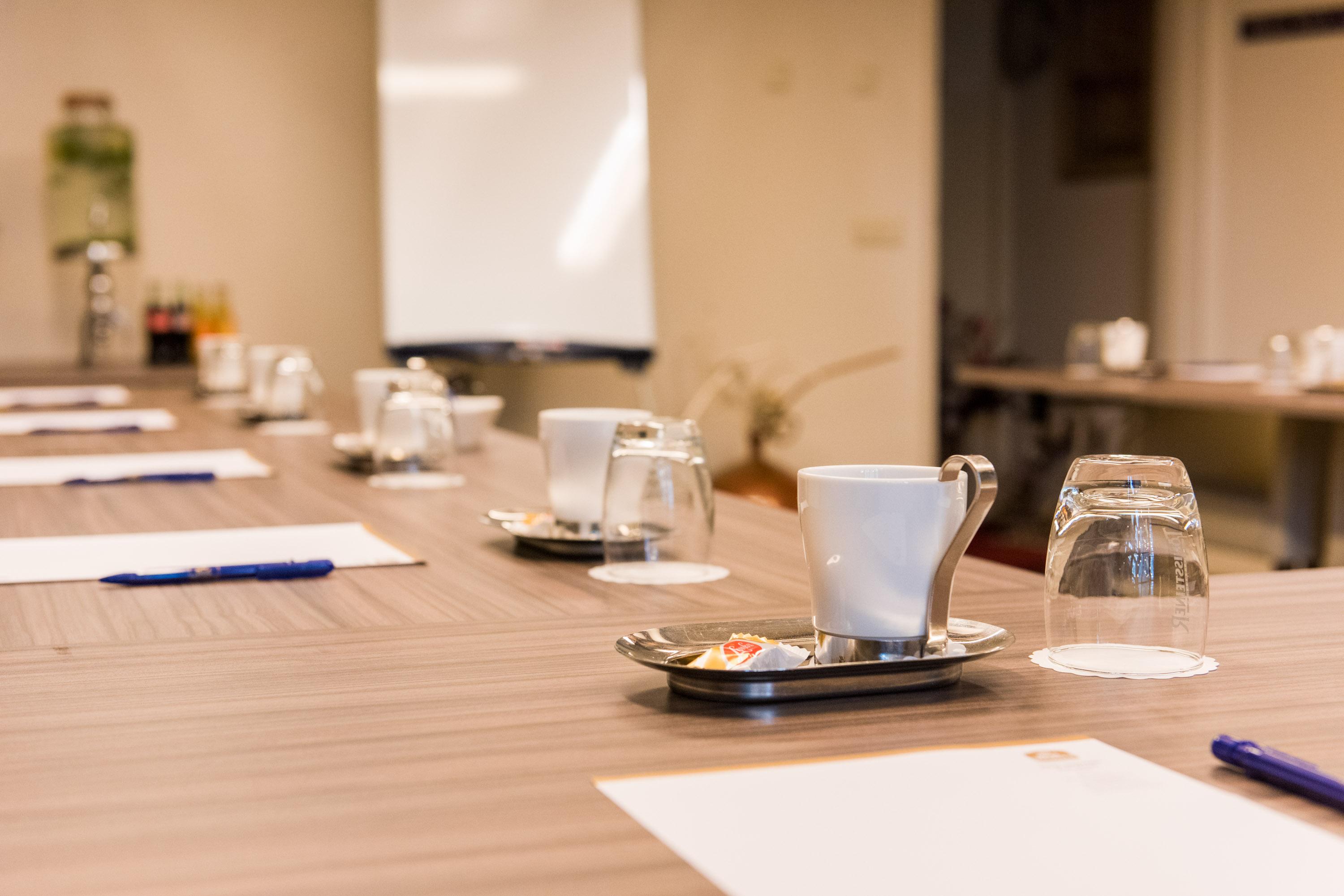 Centro de Negocios Good Seasons Hotel