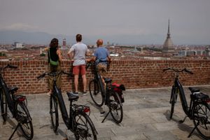 Actividad - Tour por los obligados de Turin en bici electrica