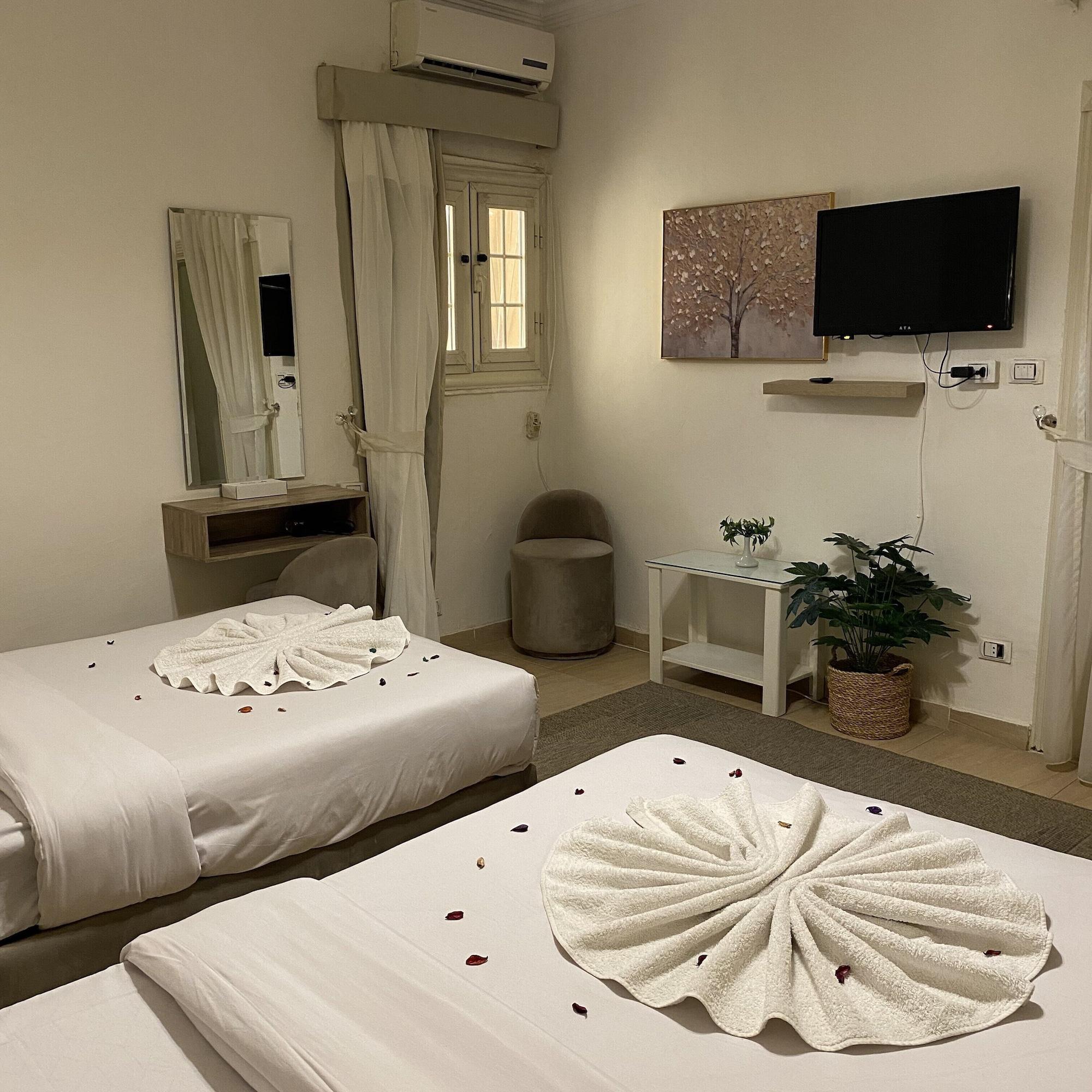 Set de Habitación Seven Pyramids Inn