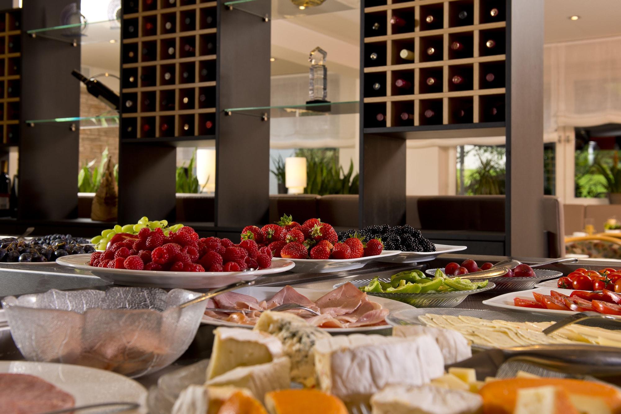 Restaurant TIPTOP Hotel Hirt