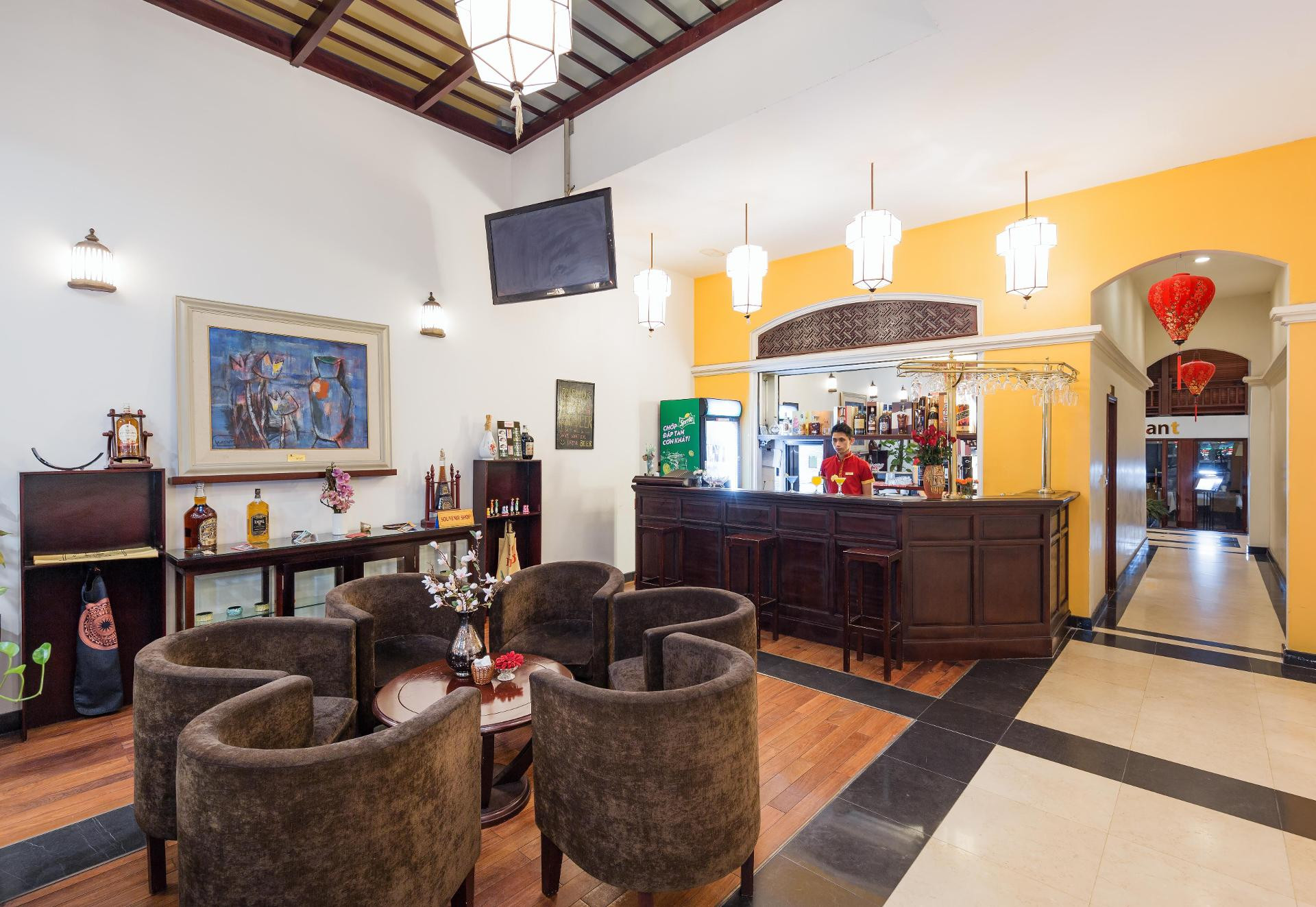 Bar/Salón La Dolce Vita