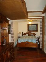 Alquiler Vacacional - Secluded, shady river front Get-away cabin