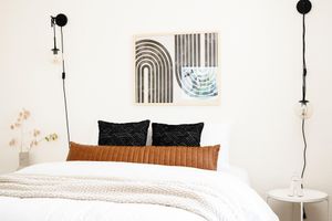 Alquiler Vacacional - Modern Designer Cabin +EV Charger & Arcade - 3mi to Lakes Arrowhead & Gregory