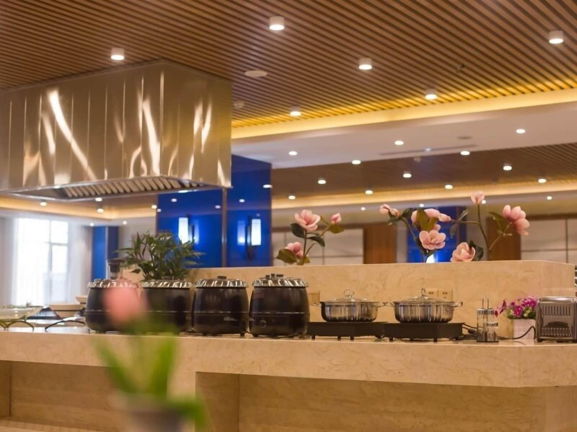 Restaurant GreenTree Eastern Handan Daming County Bus Station