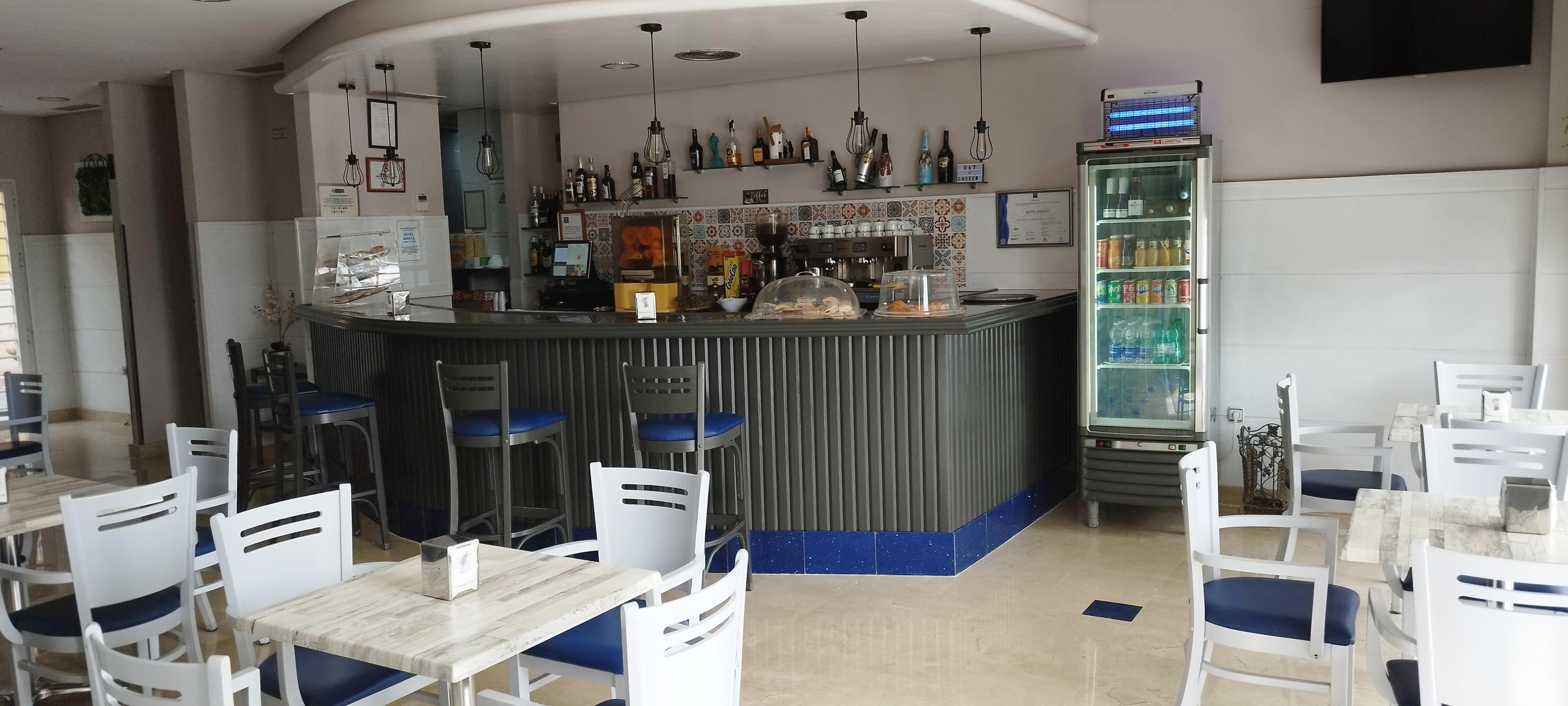 Bar/Salón Hotel Miraya