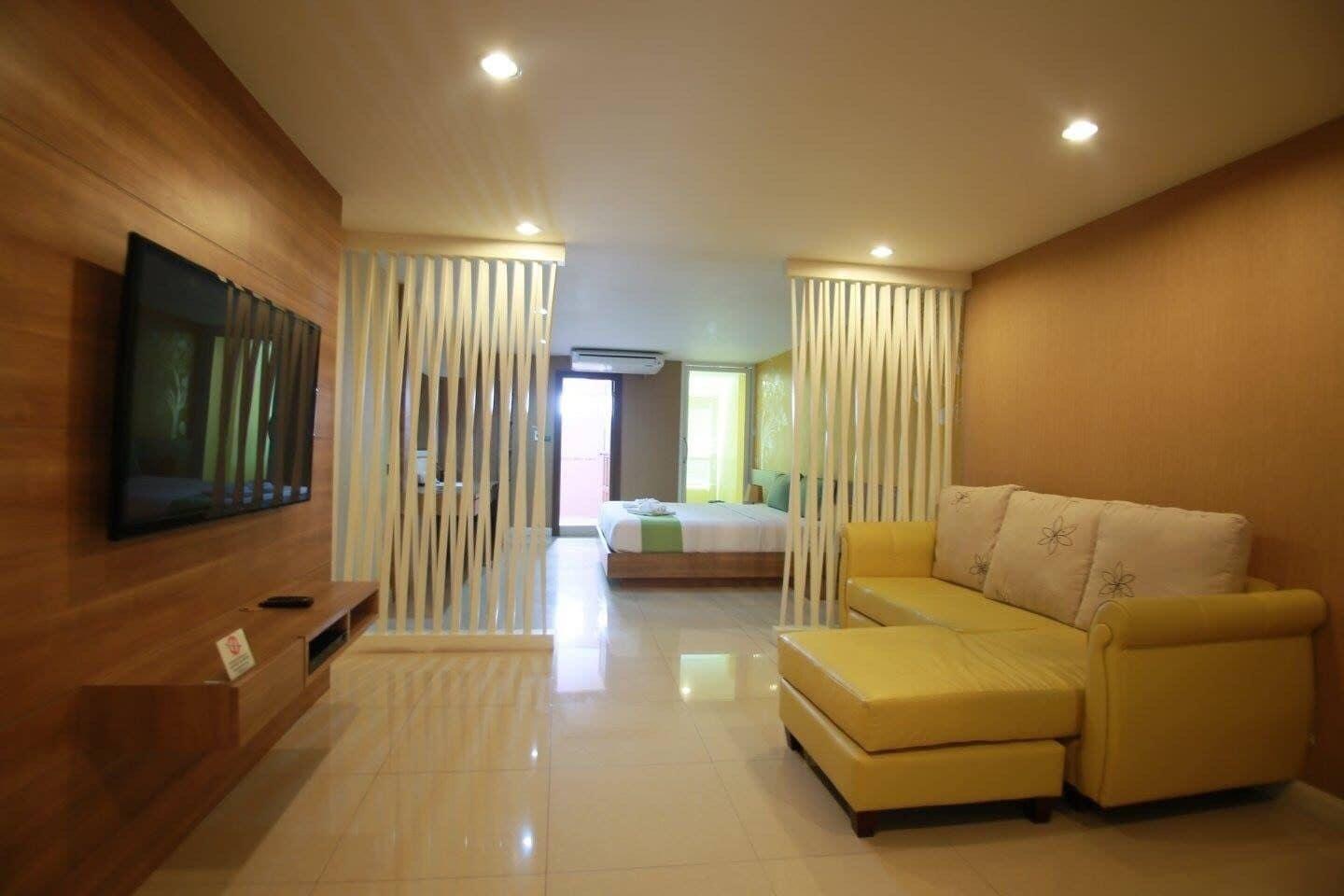 Varios Pintree Service Apartment Pattaya
