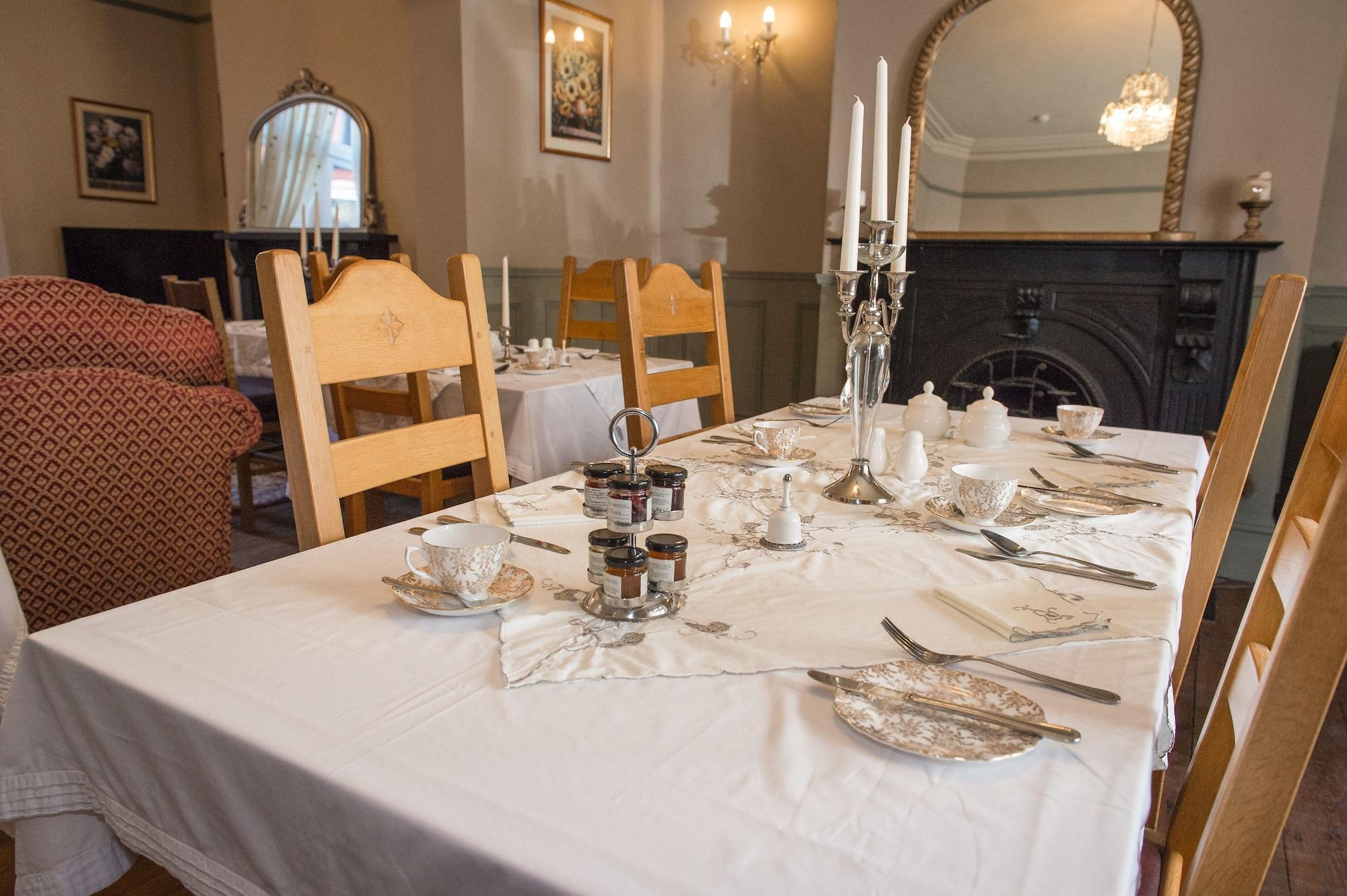 Restaurant Victoria House Room Only Accommodation