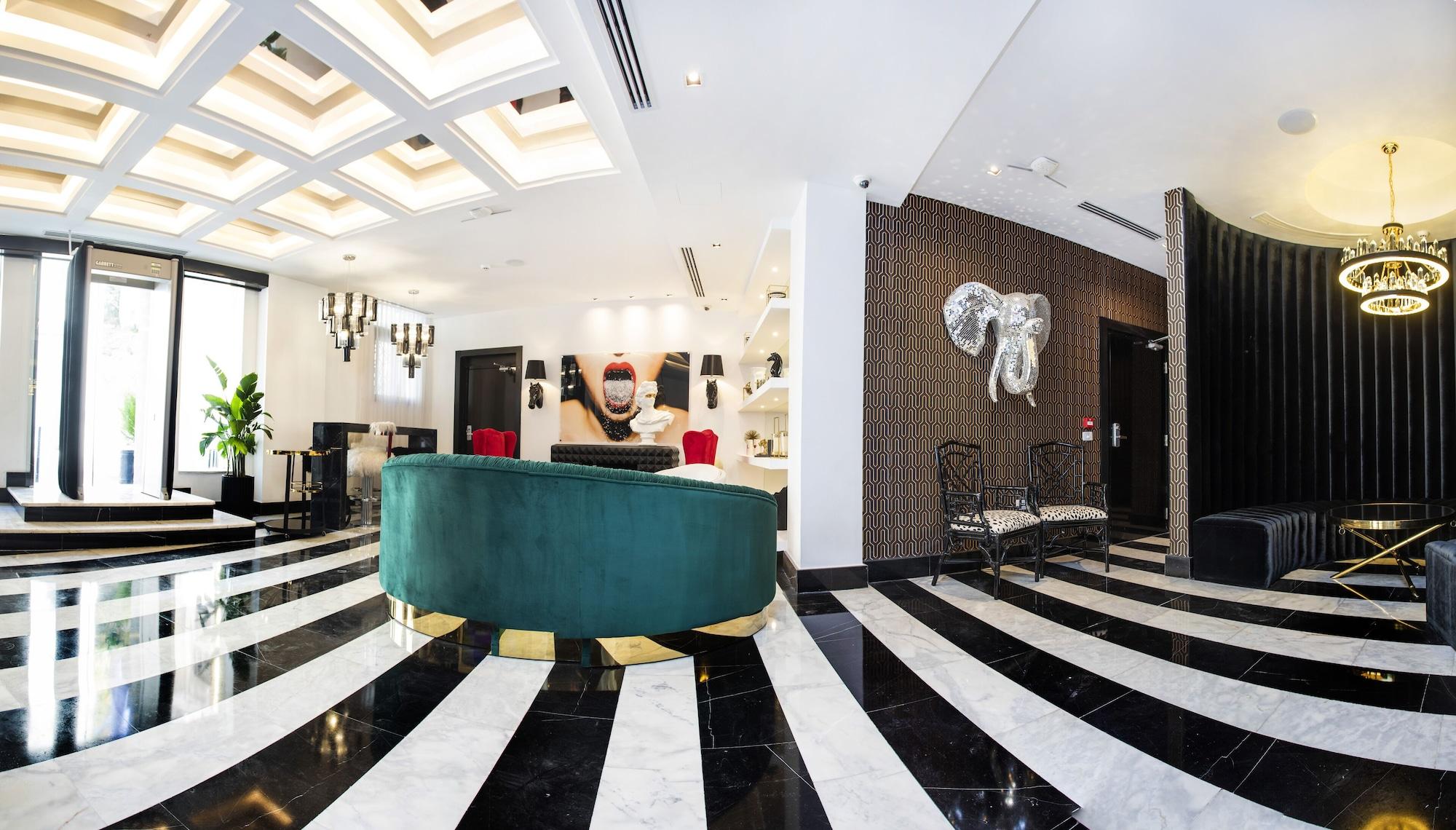 Varios Hotel Philosophy