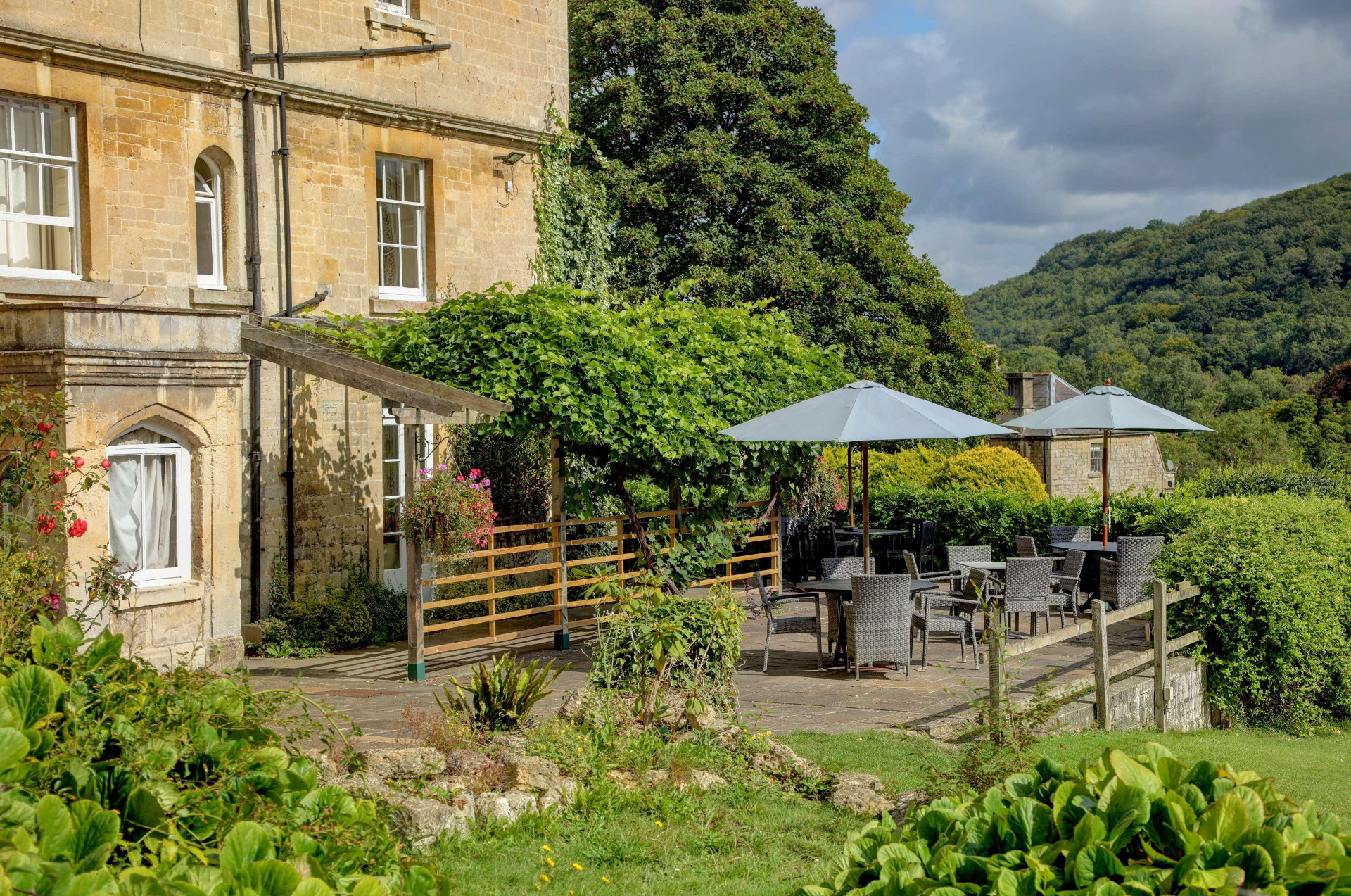 Vista Exterior Best Western Limpley Stoke Hotel
